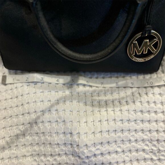 Michael Kors Black Leather Dome Satchel Medium Handbag Gold Accents Purse - Picture 6 of 12